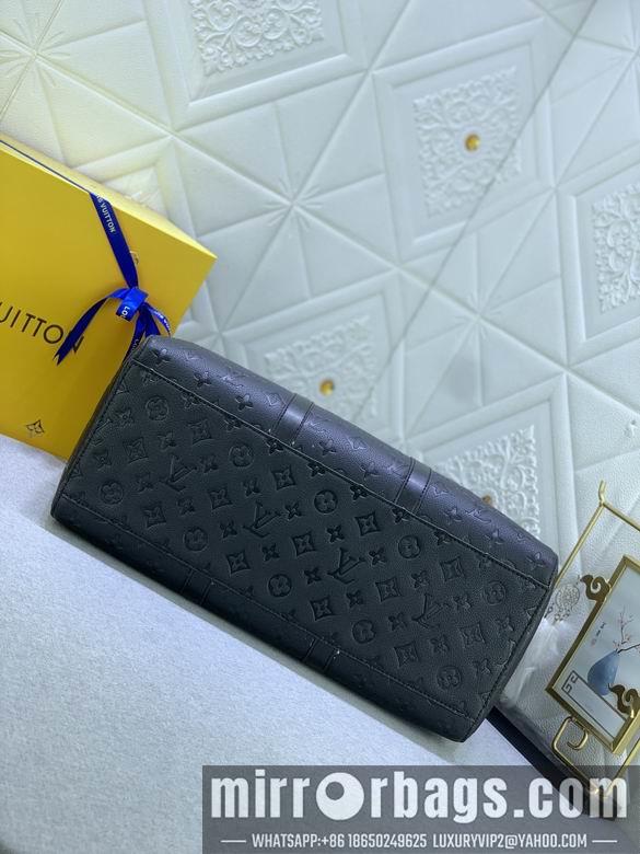 1:1 Louis Vuitton Bags M46451 44X33X18cm XM
