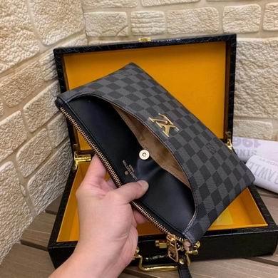 1:1 Louis Vuitton Bags 2011 28X19X3cm XM