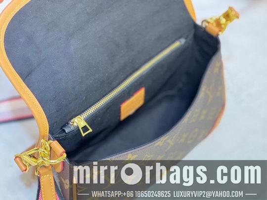 1:1 Louis Vuitton Bags Diane M45985 25x9x15cm cs-1