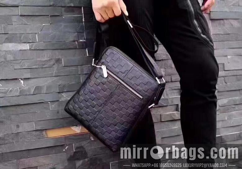 1:1 Louis Vuitton Bags Monogram 0695 25X28X6cm WP