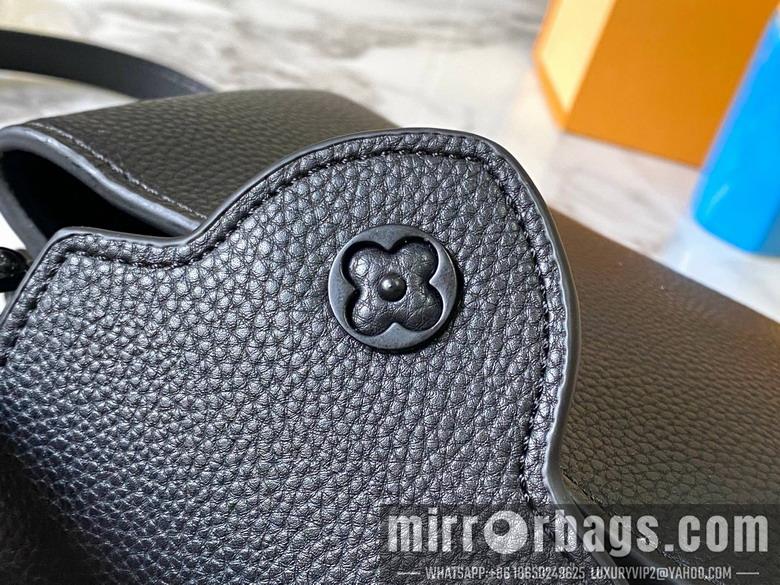 1:1 Louis Vuitton Bags Cap M25255 21x13x8cm ss