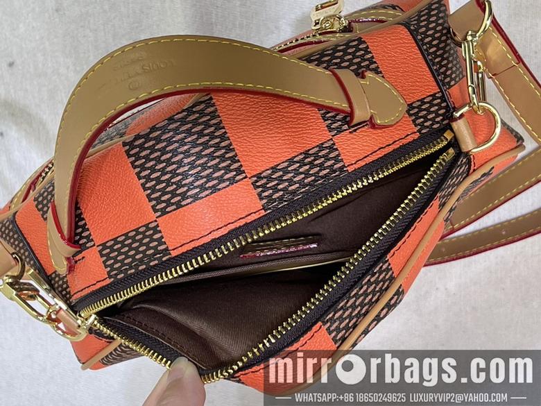 1:1 Louis Vuitton Bags Chess M40562 24x24x8cm ss3