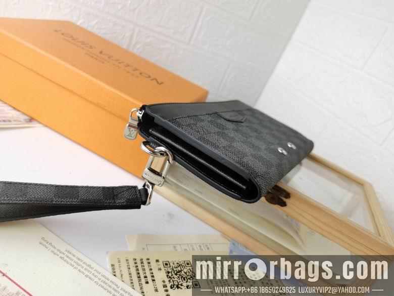 1:1 Louis Vuitton Bags M69037 19X11X3.5cm XMY 4