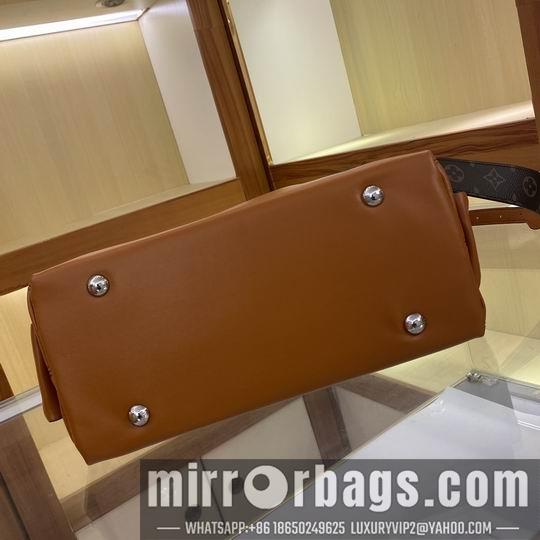 1:1 Louis Vuitton Bags M24861 29x12x24cm zy1