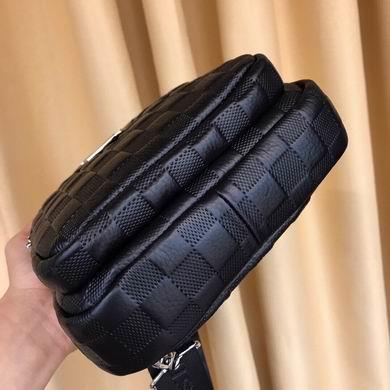 1:1 Louis Vuitton Bags 530-4 30X18X7cm XM
