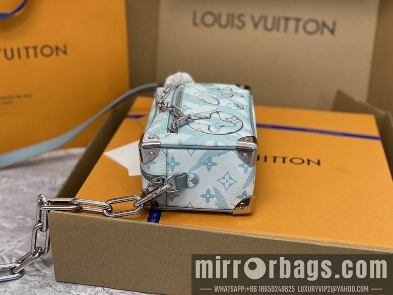 1:1 Louis Vuitton Bags M22588 18.5X13X8cm
