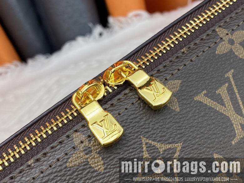 1:1 Louis Vuitton Bags M43690 34X22X8.5cm YG 3colour