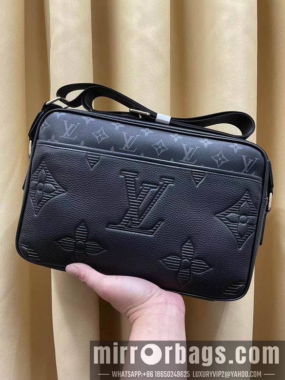 1:1 Louis Vuitton Bags 997-4 32X22X7cm WP 2colour
