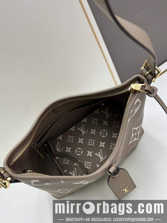 1:1 Louis Vuitton Bags CarryAll M47180 29x24x12cm jj