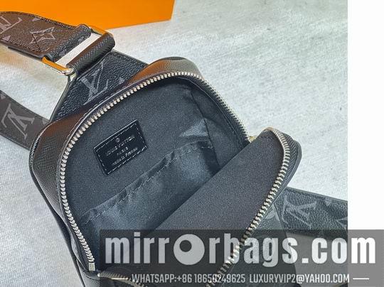 1:1 Louis Vuitton Bags Outdoor M30741 13x21x5cm ss