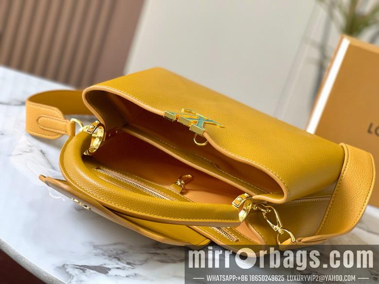 1:1 Louis Vuitton Bags Hat M21150 31.5x20x11cm ss2