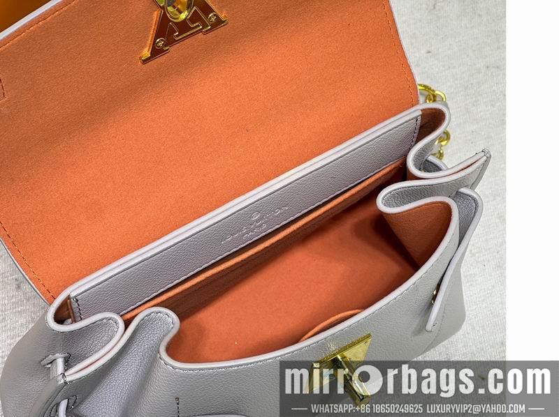 1:1 Louis Vuitton Bags Lockme Ever M20997 23x17x10cm ss