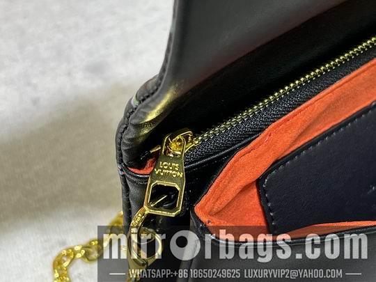1:1 Louis Vuitton Bags Coussin M81693 M80742 20x14x8cm cs