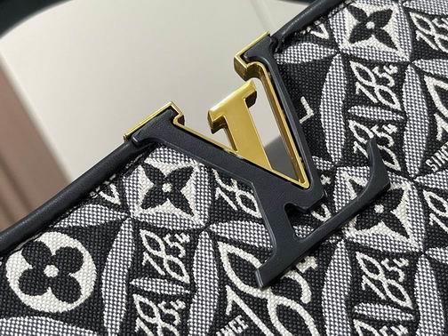 1:1 Louis Vuitton Bags Capucines M57358杏 黑 蓝31.5x20x11cm cs