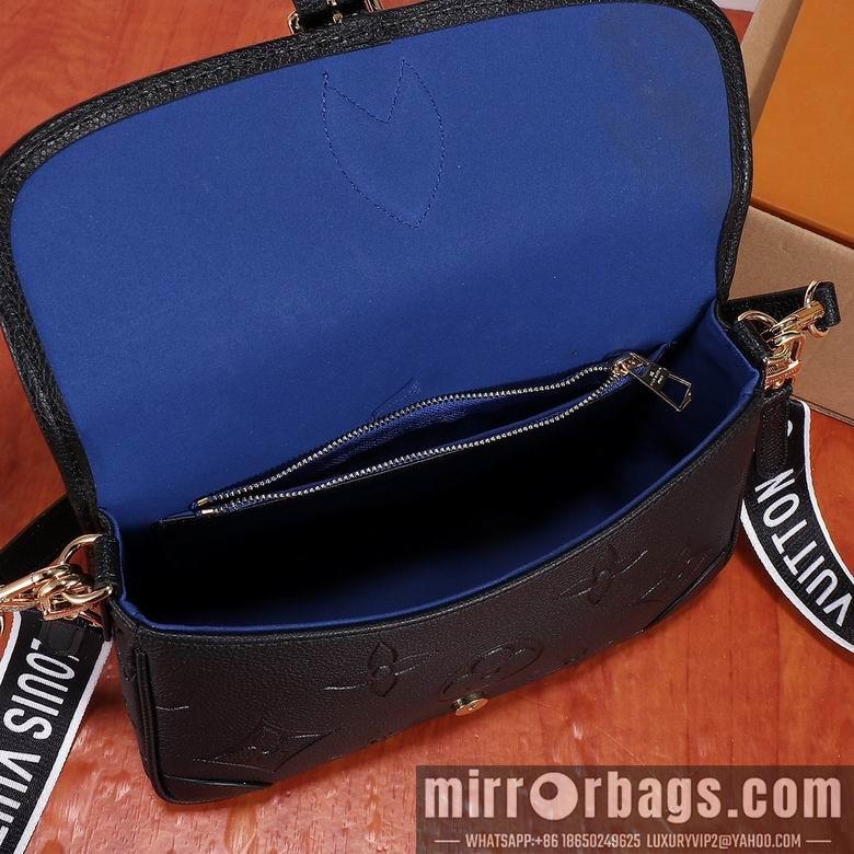 1:1 Louis Vuitton Bags Diane M46386黑M46388白 25x9x15cm ww