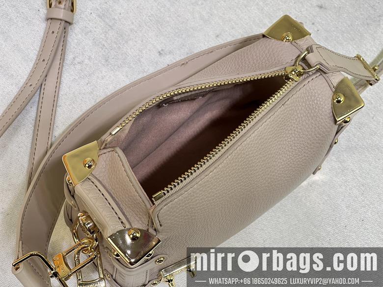 1:1 Louis Vuitton Bags Side Trunk M46358 18x12.5x8cm ss1