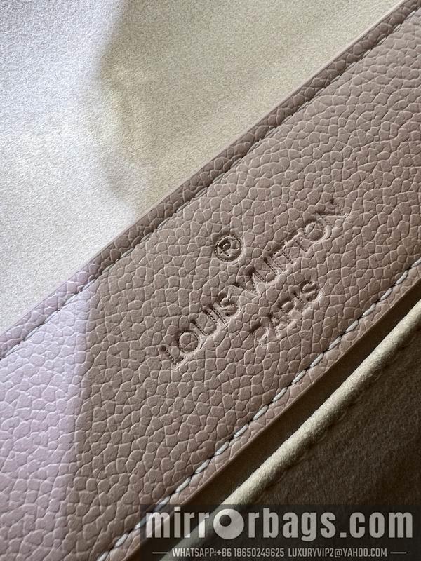 1:1 Louis Vuitton Bags Lockme Ever M20997 23x17x10cm ss