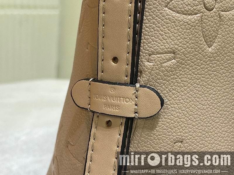 1:1 Louis Vuitton Bags CarryAll M46289压花 29x24x12cm ss3色