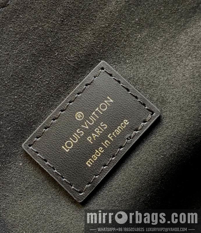 1:1 Louis Vuitton Bags Pochette Metis 邮差包 M44875 25X19X9cm XM