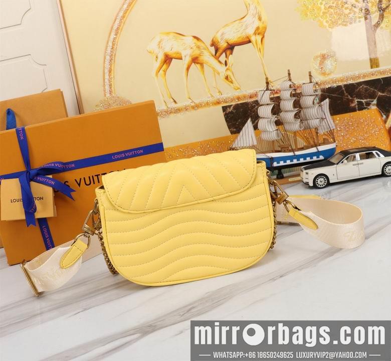 1:1 Louis Vuitton Bags M53936 21X13X6.5cm YG  2colour