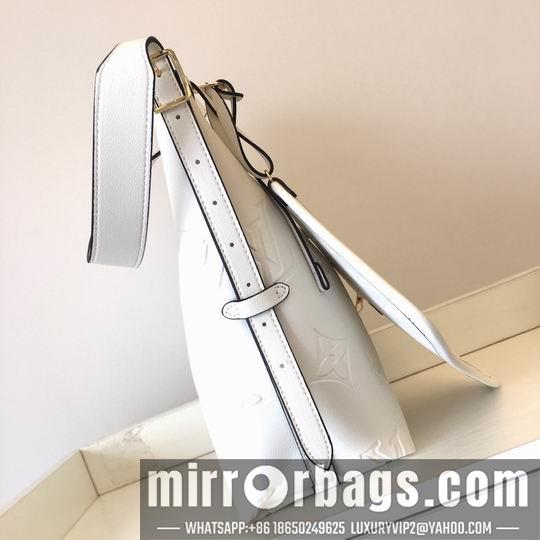 1:1 Louis Vuitton Bags CarryAll M46289 42x34x12cm zy