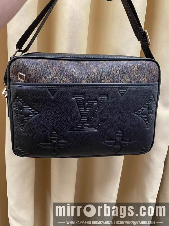 1:1 Louis Vuitton Bags 997-4 32X22X7cm WP 2colour