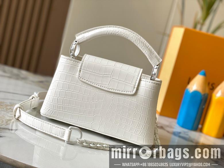 1:1 Louis Vuitton Bags Cap M23978 22x12x8cm ss