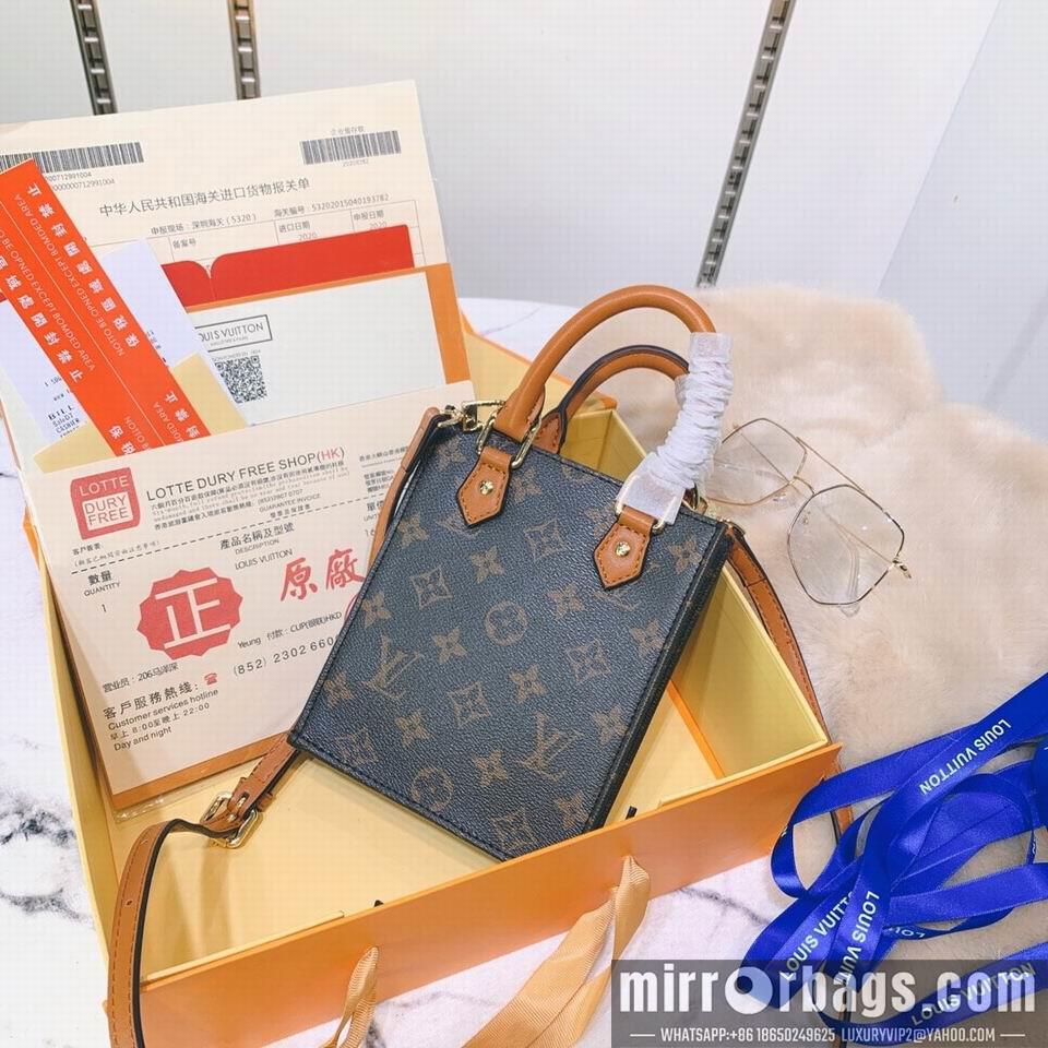 1:1 Louis Vuitton Bags Petit Sac Plat M69846 ss