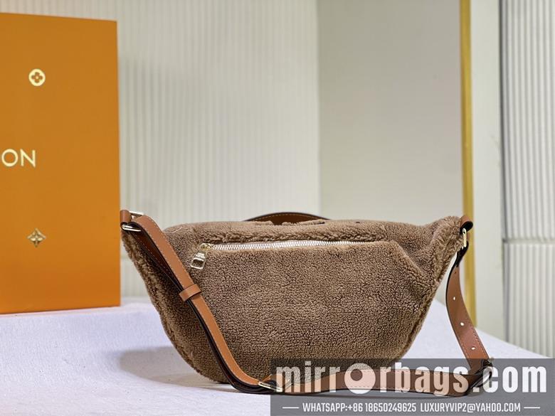 1:1 Louis Vuitton Bags Bumbag M43644 37x14x13cm ss