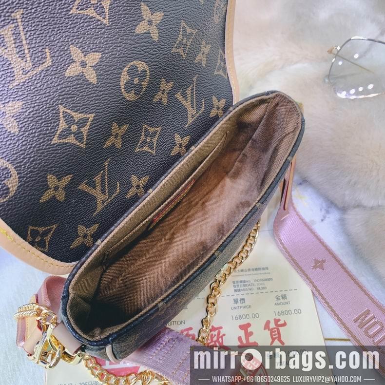 1:1 Louis Vuitton Bags Pochette Metis M56161 19x13x5 cm cs