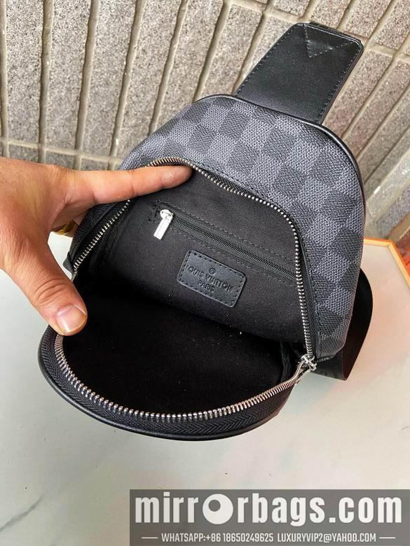 1:1 Louis Vuitton Bags 8656 16X28X7.5cm XM 4colour