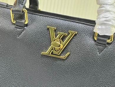 1:1 Louis Vuitton Bags Lock M22311 24.5x19x10.5cm ss