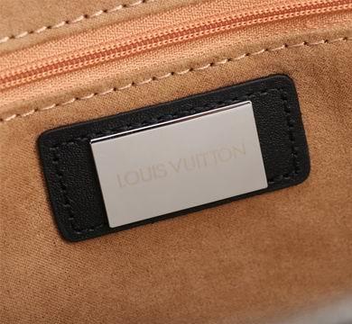 1:1 Louis Vuitton Bags 7884-1 39X30X8cm WP