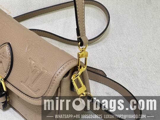 1:1 Louis Vuitton Bags Diane M83300 M45985 19x10.5x6cm ss3