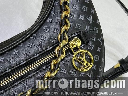 1:1 Louis Vuitton Bags Loop M22591 23x13x6cm ss