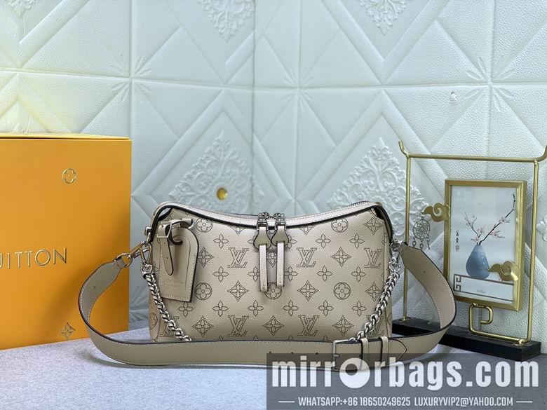 1:1 Louis Vuitton Bags M24255 32X29X13cm