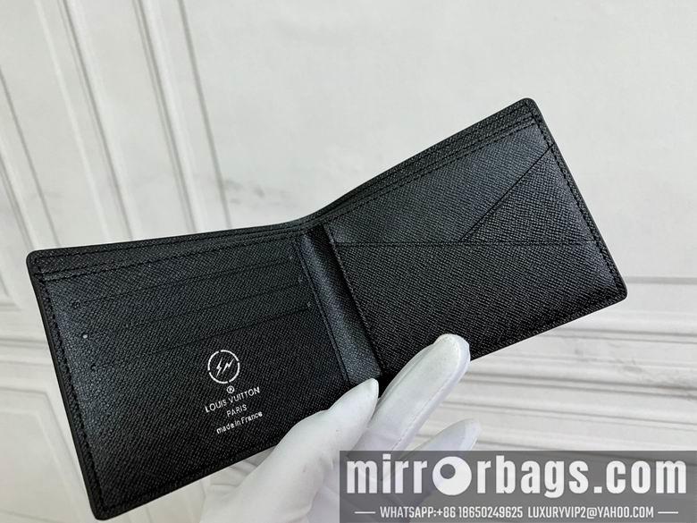 1:1 Louis Vuitton Bags 11X9cm 042221 YG 2