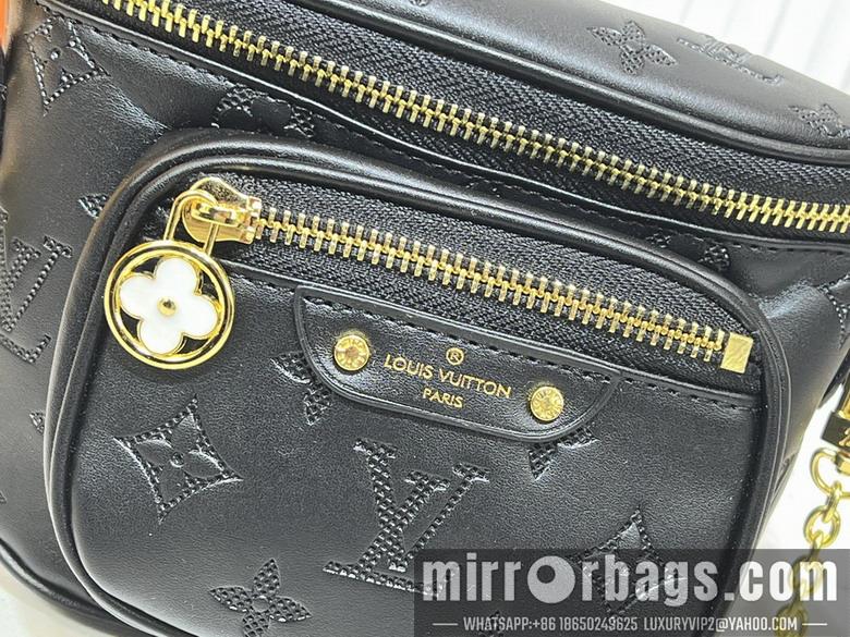 1:1 Louis Vuitton Bags Bumbag M82335 17x12x9.5cm ss1