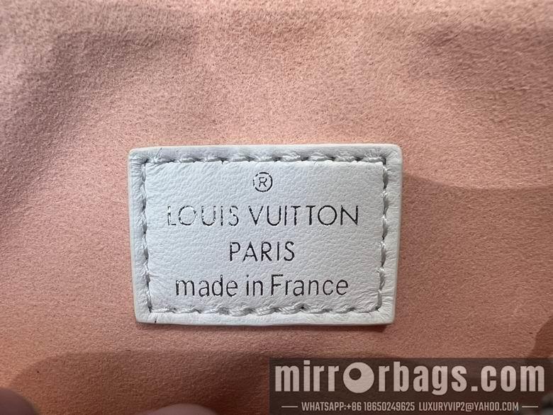 1:1 Louis Vuitton Bags M23617 21X16X7cm XM
