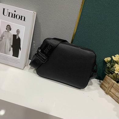 1:1 Louis Vuitton Bags M22482 23.5X18X7cm XM 4