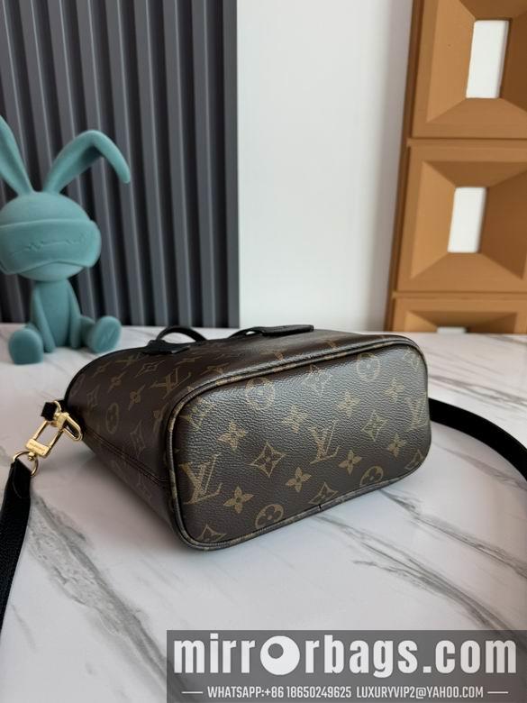1:1 Louis Vuitton Bags M12099 14X9X24cm WP