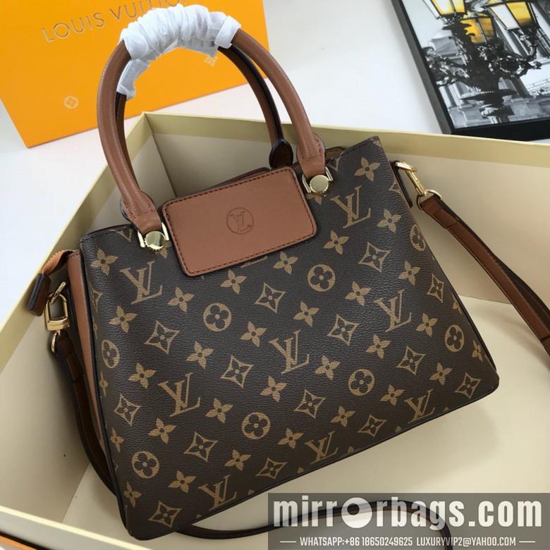 1:1 Louis Vuitton Bags 55339 30x23x13cm jj2