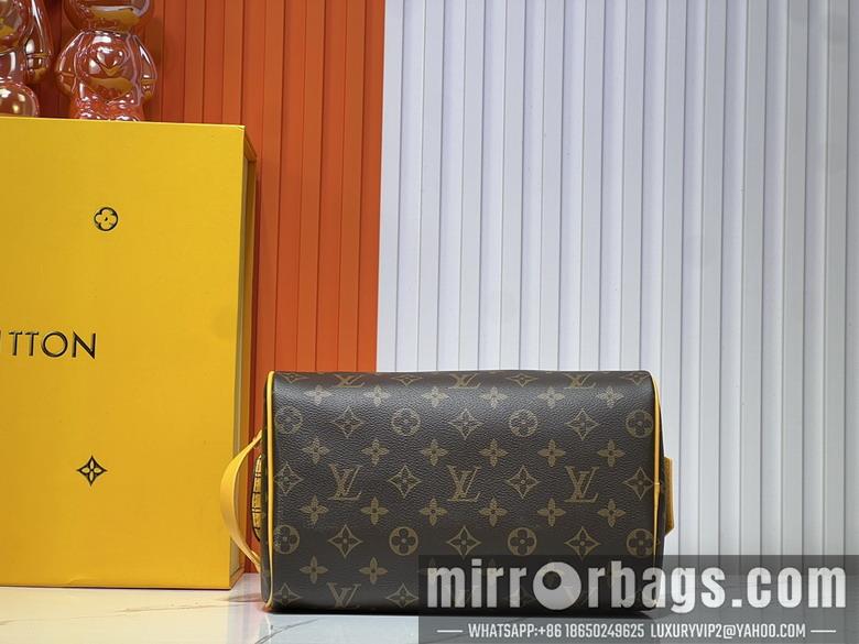 1:1 Louis Vuitton Bags Dopp Kit M11482 28x15x16.5cm ss