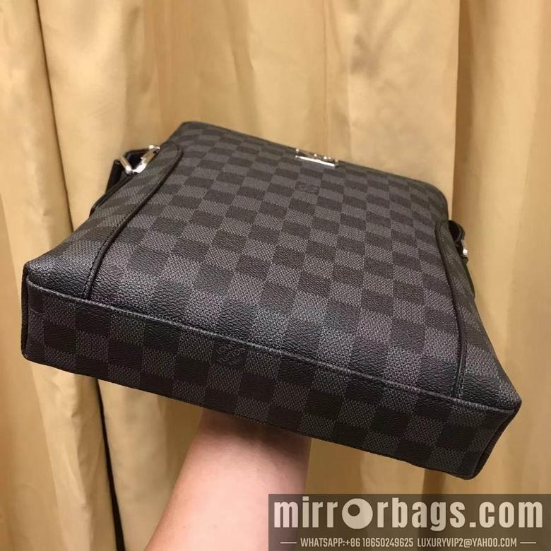 1:1 Louis Vuitton Bags 9024-3 29X24X5cm WP 3colour