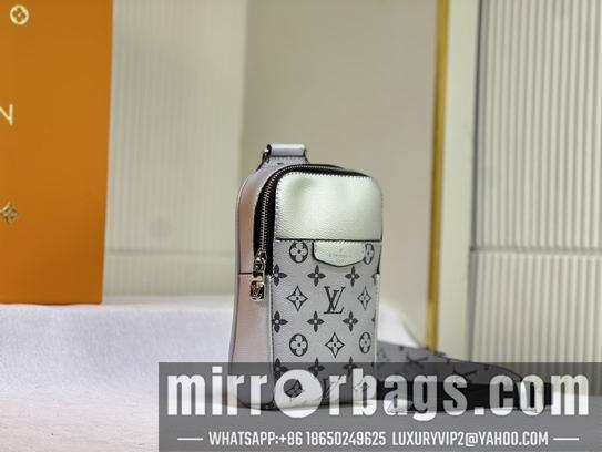 1:1 Louis Vuitton Bags Outdoor M30741 13x21x5cm ss