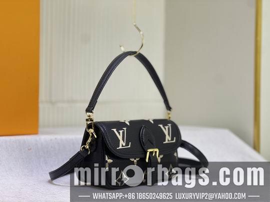 1:1 Louis Vuitton Bags Diane M83300 M45985 19x10.5x6cm ss6