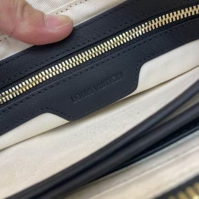 1:1 Louis Vuitton Bags 3385-4 26X16X3cm WP