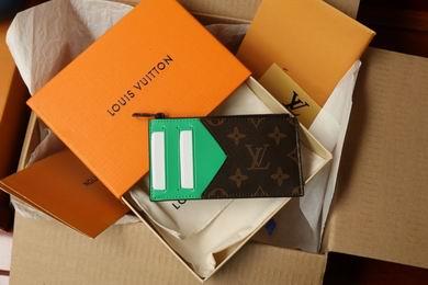 1:1 Louis Vuitton Bags 81627 8X14.5X1cm XM 3colour