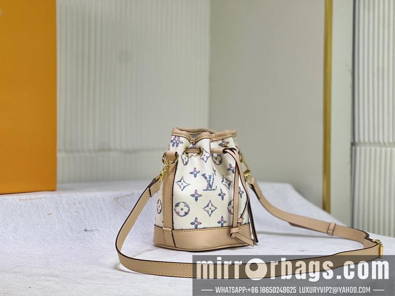 1:1 Louis Vuitton Bags NanoNoe M81266 13x16x10cm ss..