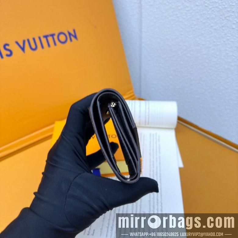 1:1 Louis Vuitton Bags M62933 ZC 5